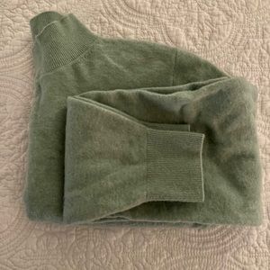 & Other Stories Green Cropped Mock Neck Sweater | Size S